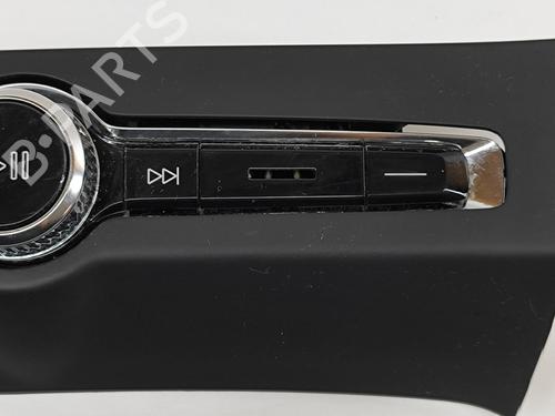 Switch VOLVO V90 II Estate (235) T8 Plug-in Hybrid Polestar AWD | BP28554619I30 