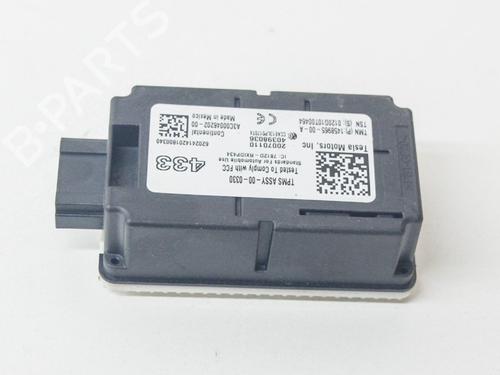 Elektronisk modul TESLA MODEL 3 (5YJ3) EV AWD (351 hp) 27751495