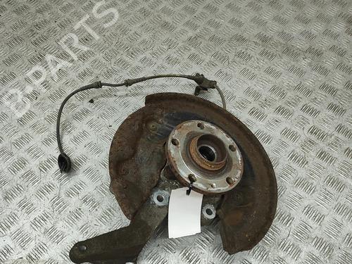 Used Right rear steering knuckle SKODA YETI (5L) 2.0 TDI 4x4 (110 hp) 31902903