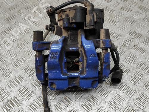Used Left rear brake caliper BMW 2 Gran Coupe (F44) M 235 i xDrive (306 hp) 27771724