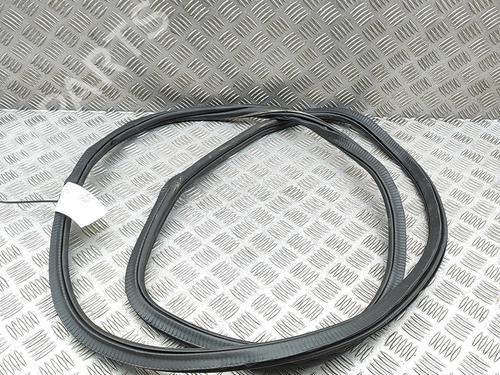 Used Rubber door seal BMW XM (G09) XM All-wheel Drive (653 hp) 32213710