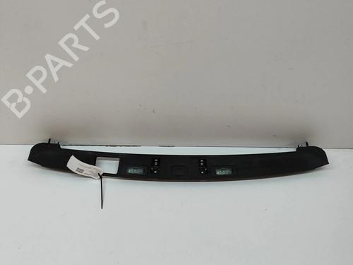 Used Tailgate trim Tailgate trim LAND ROVER RANGE ROVER VELAR (L560) 2.0 D240 SD4 4x4 (241 hp) 28028255 28028255