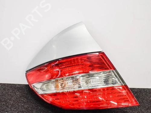Used Left taillight MERCEDES-BENZ CLC-CLASS (CL203) CLC 220 CDI (203.708) (150 hp) 7737384