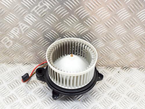 Used Heater blower motor MERCEDES-BENZ A-CLASS (W177) A 200 (177.087) (163 hp) 27756926