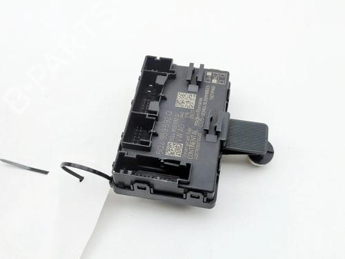 Electronic module SKODA KAROQ (NU7, ND7) 1.5 TSI | BP39566331M83 - Image 2