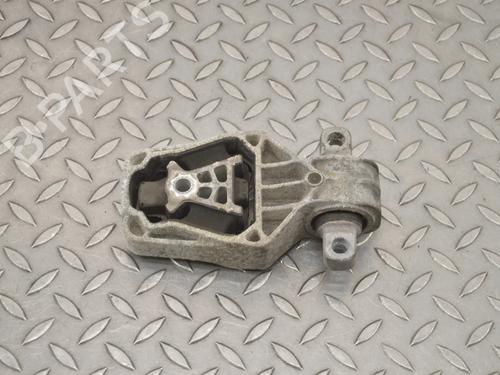Used Engine mount Engine mount MERCEDES-BENZ CLA Coupe (C117) CLA 45 AMG 4-matic (117.352) (360 hp) 33357657 33357657