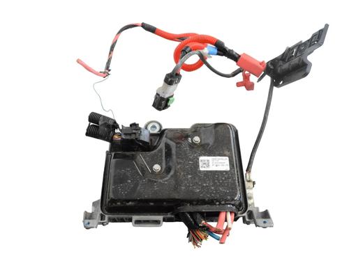 Used Electronic module Electronic module TESLA MODEL Y (5YJY) EV Performance All-wheel Drive (462 hp) 33363276 33363276