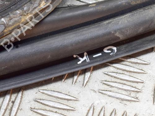 Rubber door seal TESLA MODEL X (5YJX) P100D AWD | BP14630437C142 