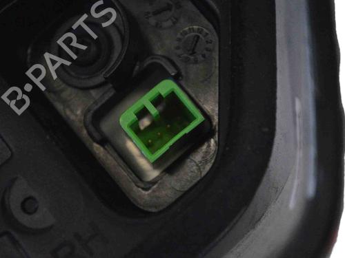 Piloto derecho del maletero JAGUAR F-PACE (X761) 2.0 TD4 | BP30246382C80