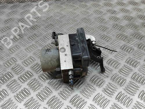 Pompe ABS TESLA MODEL Y (5YJY) EV Performance All-wheel Drive (462 hp) 28558050