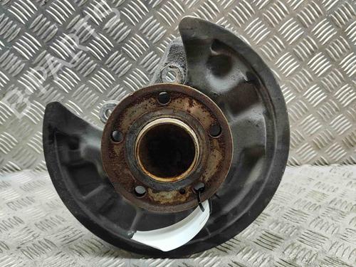 Used Left rear steering knuckle MERCEDES-BENZ CLA Shooting Brake (X117) CLA 200 CDI / d (117.908) (136 hp) 16872737