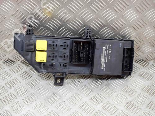 Used Fuse box SAAB 9-3 Convertible (YS3F) 1,8t (150 hp) 10070438