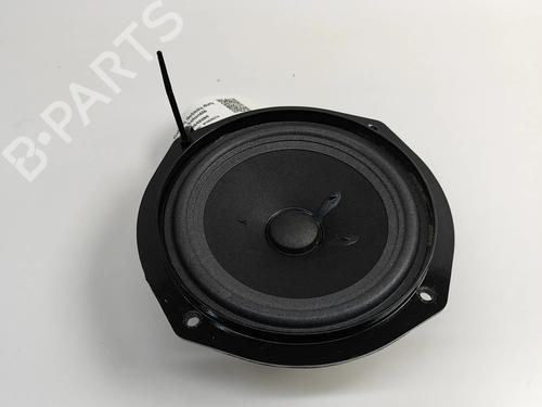 speaker-vw-sharan-7n1-7n2-2010-2011-2012-2013-2014-2015-2016-2017-2018-2019-2020-2021-2022-26501008 main image
