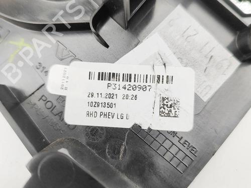 Middle console VOLVO V60 II (225) B6 Mild-Hybrid AWD | BP31217470I22