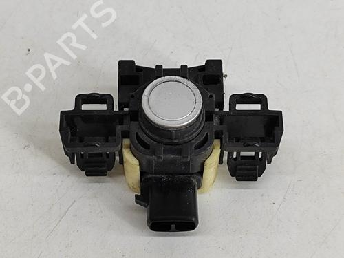Used Electronic module LEXUS GS (_L1_) 300h (AWL10_, AWL10R) (223 hp) 19644899