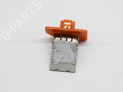 Used Heater resistor HYUNDAI TUCSON (TL, TLE) 1.6 GDi (132 hp) 14619335