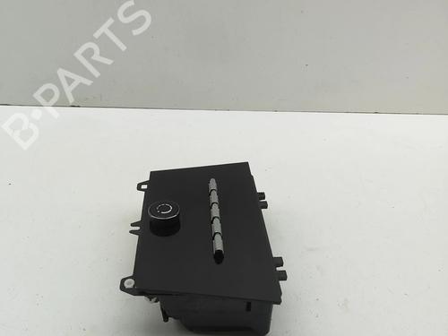 Switch PORSCHE MACAN (XAB) 4S Electric 4 (XABDC1) | BP33433360I30 - Image 2