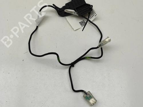 Electronic module TESLA MODEL S (5YJS) P100D AWD | BP33377328M83 - Image 2