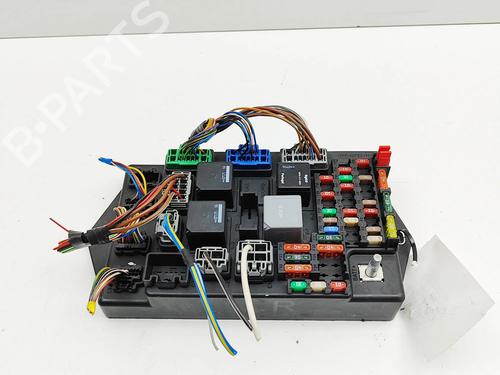 Used Fuse box JAGUAR XK II Coupe (X150) 5.0 V8 (385 hp) 31192409
