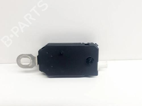 Electronic module TESLA MODEL 3 (5YJ3) EV | BP27748939M83 - Image 2