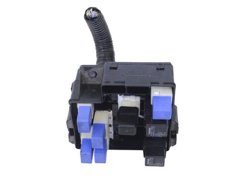 Used Fuse box INFINITI FX 30d AWD (238 hp) 30268085