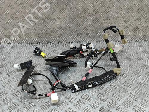 Used Wiring harness Wiring harness TOYOTA PRIUS (_W5_) 1.8 Hybrid (ZVW50_, ZVW51_) (98 hp) 24306644 24306644