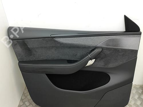 Used Front left panel Front left panel TESLA MODEL Y (5YJY) Long Range All-wheel Drive (514 hp) 36231791 36231791
