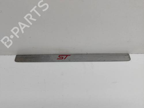 Estribo Estribo FORD KUGA III (DFK) 2.5 FHEV (190 hp) 36066255 36066255