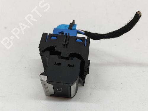 Used Switch PEUGEOT 2008 II (UD_, US_, UY_, UJ_, UR_, UC_) e-2008 (UKZKXZ) (136 hp) 29042484