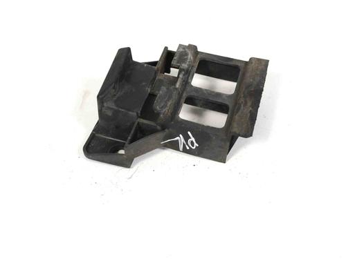 Used Front bumper bracket MERCEDES-BENZ SPRINTER 3-t Platform/Chassis (B906) 213 CDI (906.111, 906.113, 906.211, 906.213) (129 hp) 30207523