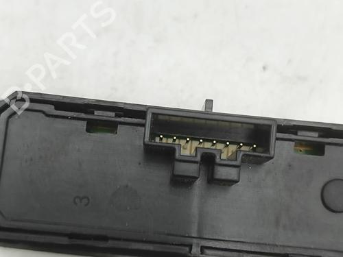 Switch VOLVO V60 II (225) B6 Mild-Hybrid AWD | BP33392744I30  - Image 6