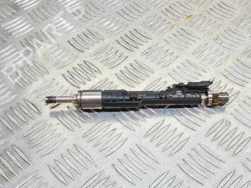 Used Injector BMW 5 (F10) 535 i (306 hp) 6865026