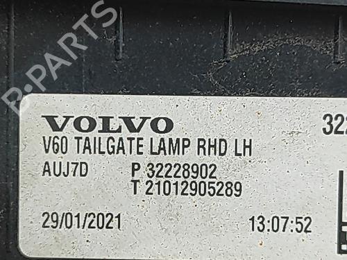 Left tailgate light VOLVO V60 II (225) B6 Mild-Hybrid AWD | BP33384433C79  - Image 6