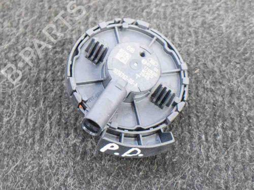 Elektronische sonde TESLA MODEL 3 (5YJ3) EV (283 hp) 27747847