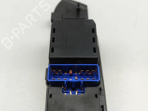 Right front window switch CHEVROLET CAPTIVA (C100, C140) 2.0 D 4WD | BP28101920I26 