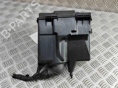 Fuse box MERCEDES-BENZ E-CLASS (W213) E 220 d (213.004) | BP27607930E1