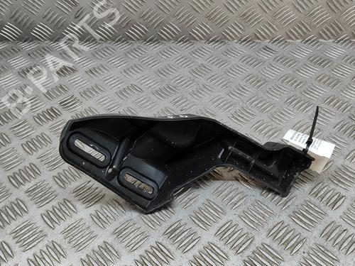 Używane Mocowanie zderzaka przedniego CITROËN C4 III (BA_, BB_, BC_) 1.2 PureTech 130 (BAHNSA, BAHNSB) (130 hp) 28550757