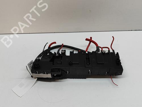 Used Fuse box MERCEDES-BENZ V-CLASS (W447) V 220 CDI / d (447.811, 447.813, 447.815) (163 hp) 28437364