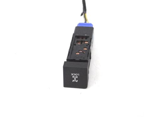 Used Switch HYUNDAI SANTA FÉ II (CM) 2.2 CRDi (197 hp) 30231712