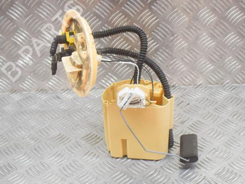 Used Fuel pump JEEP RENEGADE SUV (BU, B1, BV) 2.0 CRD 4x4 (140 hp) 8839908