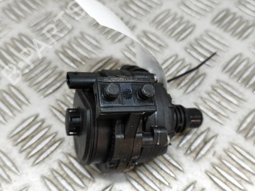 Used Auxiliary water pump BMW i4 (G26) eDrive40 (340 hp) 27769988