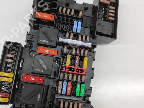Fuse box BMW i3 (I01) Electric | BP24819395E1 