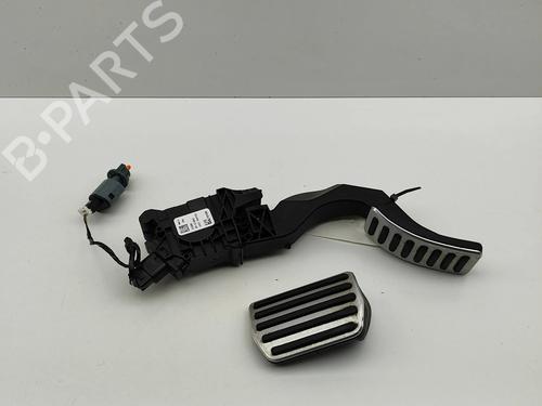 Used Pedal Pedal VOLVO XC40 (536) Recharge AWD (408 hp) 29076076 29076076