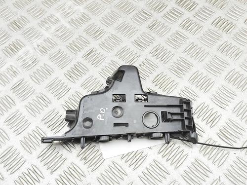 Used Front bumper bracket Front bumper bracket AUDI A3 Sportback (8YA, 8YF) 35 TFSI (150 hp) 39884313 39884313