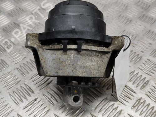 Used Engine mount BMW X5 (G05, F95) xDrive 45 e Plug-in-Hybrid (286 hp) 27779962