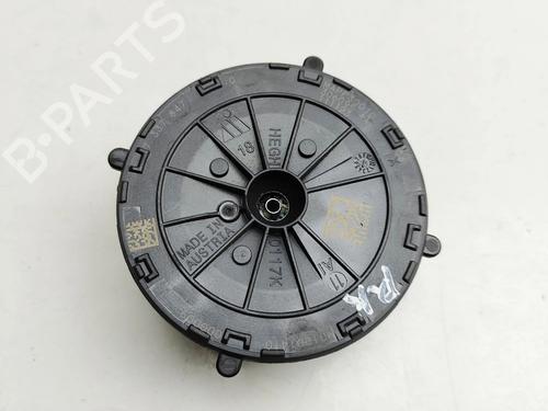 Used Electronic module Electronic module BMW 8 Gran Coupe (G16, F93) 840 i (333 hp) 33825613 33825613