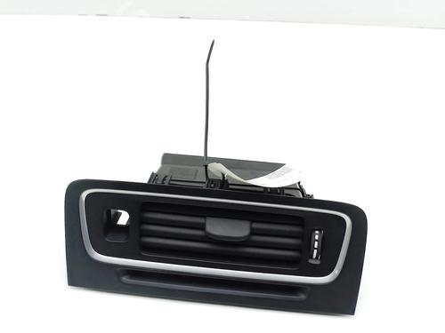 Used Air vent Air vent VOLVO S60 II (134) D3 (150 hp) 39719685 39719685