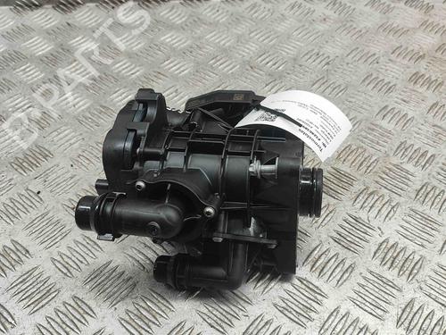 Used Thermostat housing BMW 5 (G30, F90) 530 e Plug-in-Hybrid xDrive (252 hp) 29487540