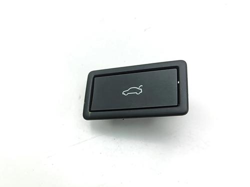 Used Switch VW ID. Buzz Bus (EBB, EBJ) Electric (EBB, EBJ) (286 hp) 30621248