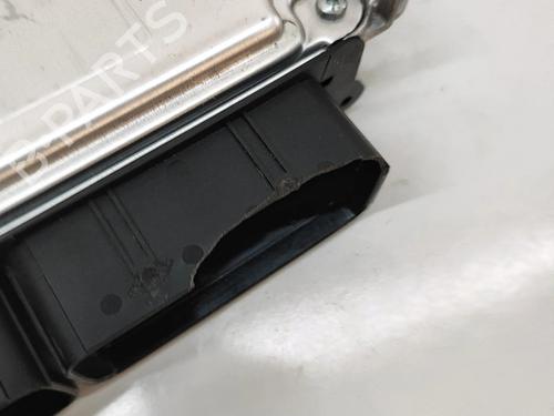 Engine control unit (ECU) PEUGEOT 5008 II (MC_, MJ_, MR_, M4_) 1.5 BlueHDi 130 (MCYHZJ, MCYHZR, MCYHZX) | BP28676405M57 